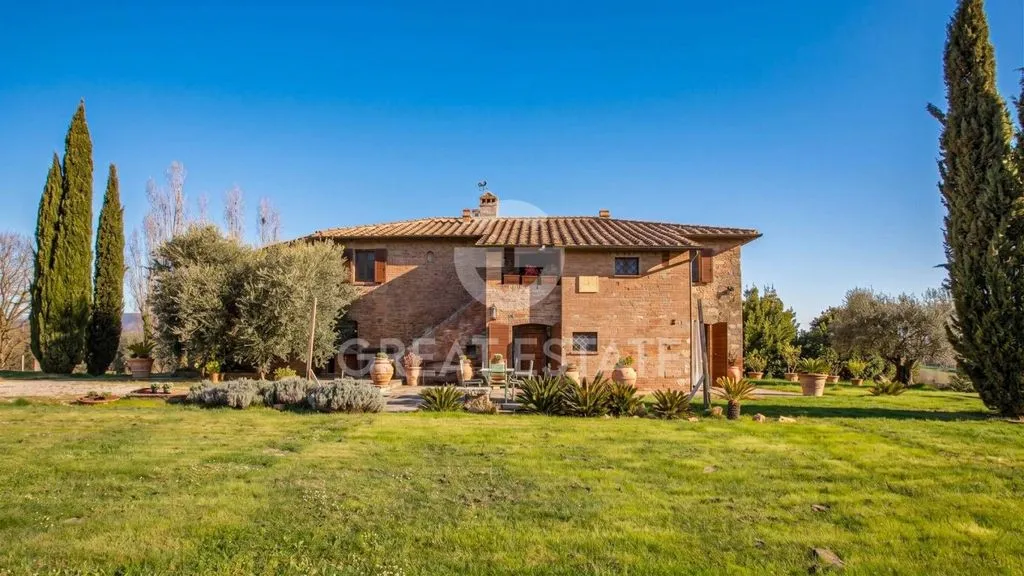 Välivaade - Restored Tuscan Casale with Panoramic Views in Chiusi