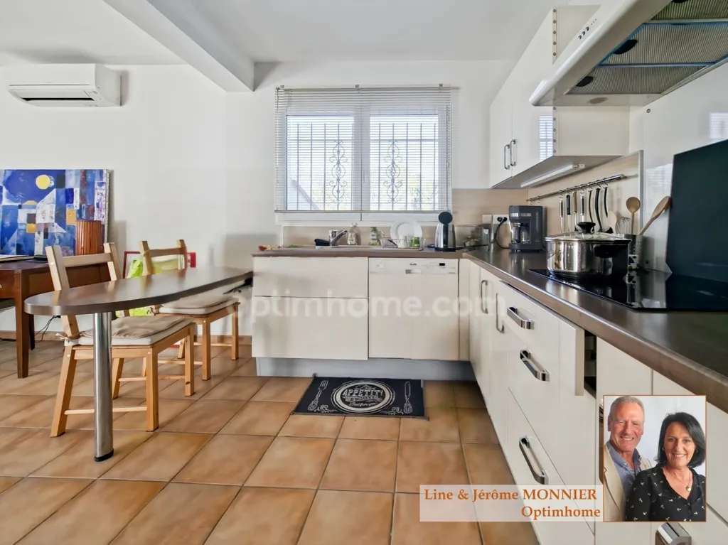 Kitchen - 3-Faced Villa with Workshop in Trouillas