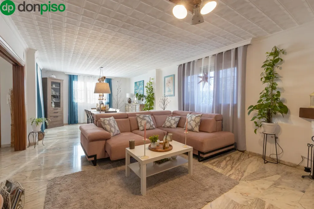 Séjour - Chalet with Private Pool in Calle del Abedul