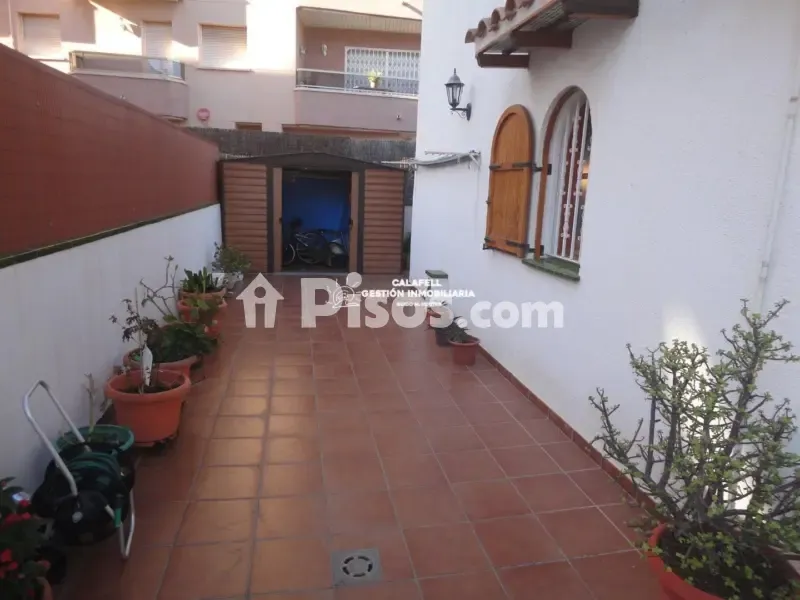 Jardin - Corner Semi-Detached with Sea View in Calafell