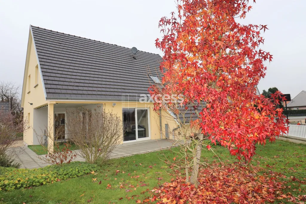 Extérieur - Maison Contemporaine avec Terrasse à Gries