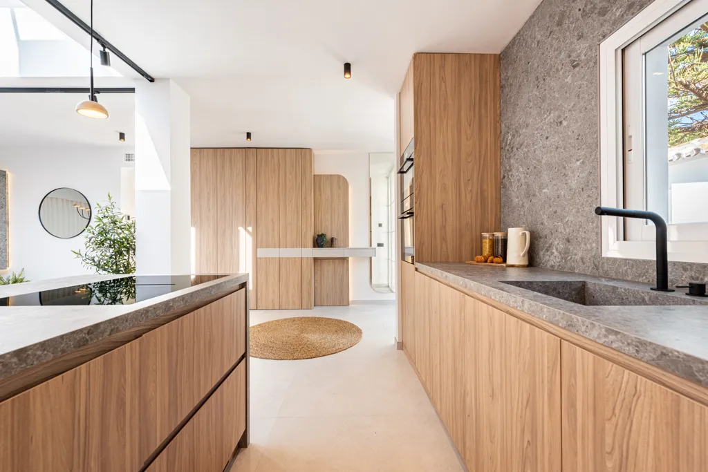 Cuisine - Semi-Detached House with Pool in Nueva Andalucía