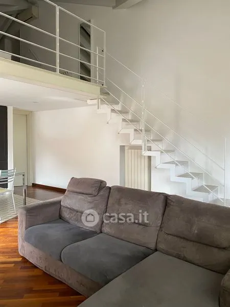 Séjour - Rustic Trilocale with Balcony in Piacenza