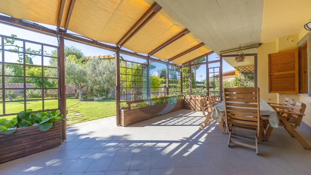 Terrasse - Villa with Pool and Garden in Frascati