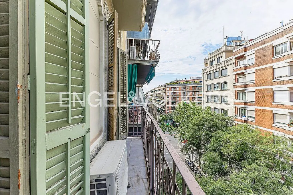 Balcon - Apartment with Terrace in L'Antiga Esquerra de l'Eixample