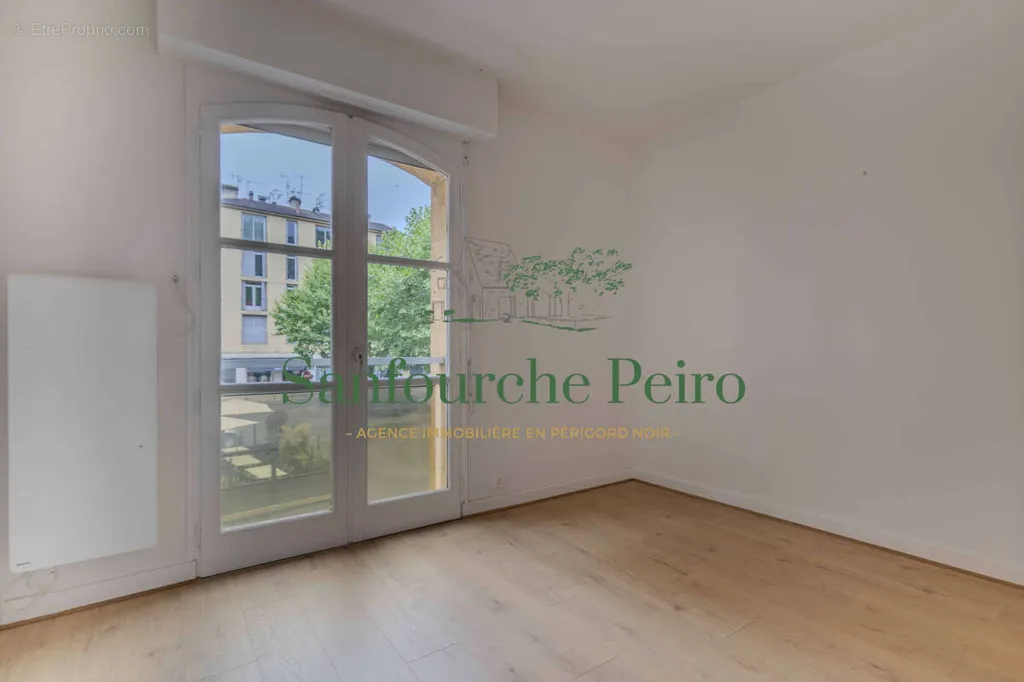 2-toaline korter asukohas Sarlat-La-Caneda