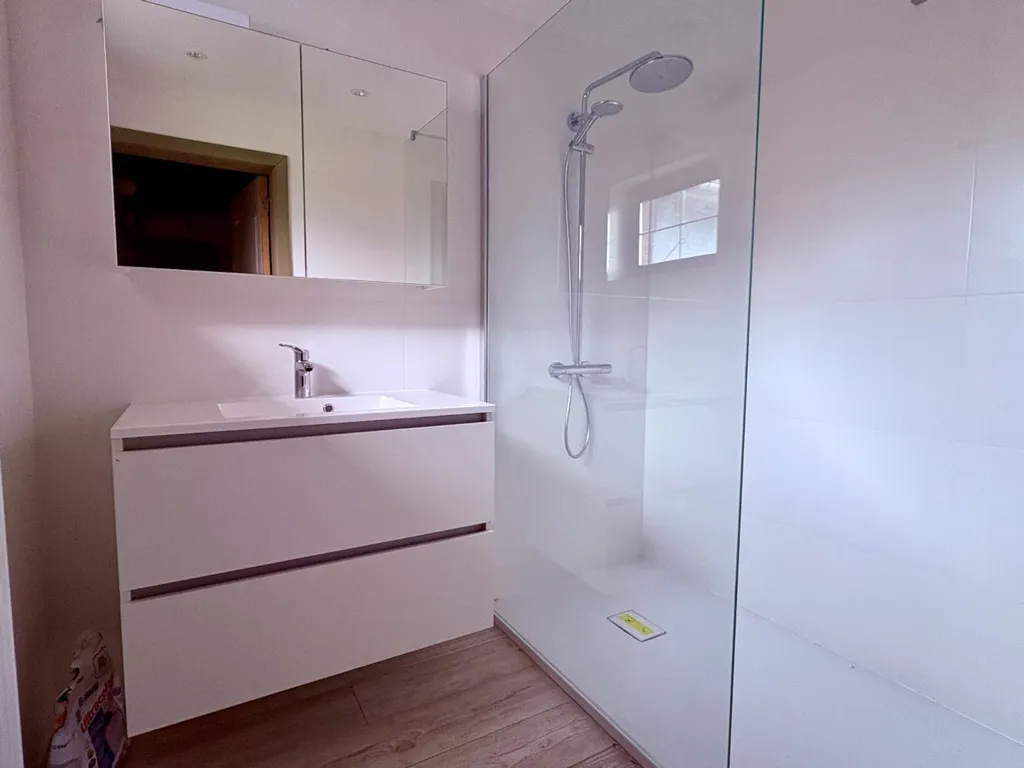 Vannitoad - Half-open House with Garden in Kooigem