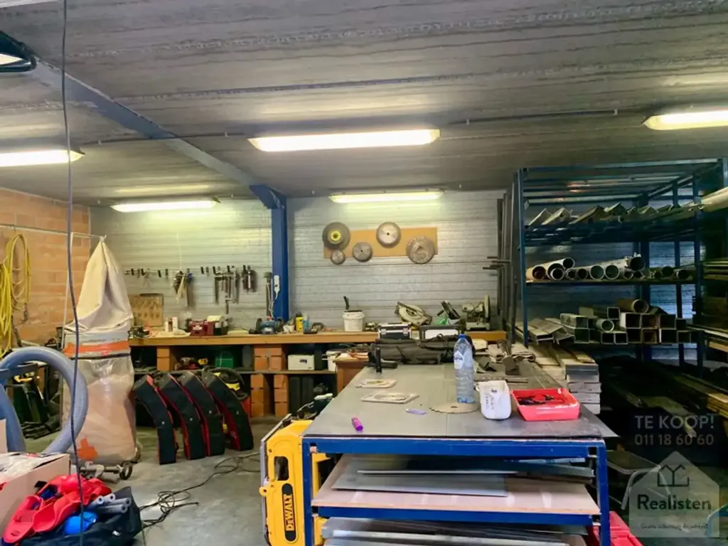 Commercial property in Beringen