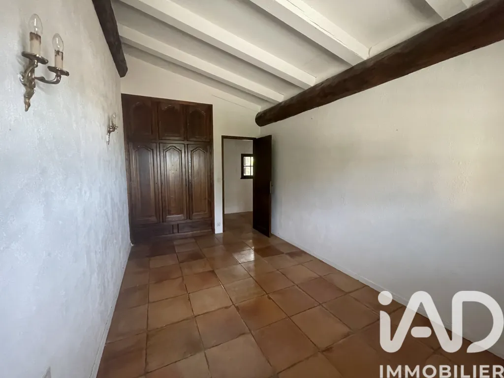 Esik - Village House with Pyrenees View in Limousis