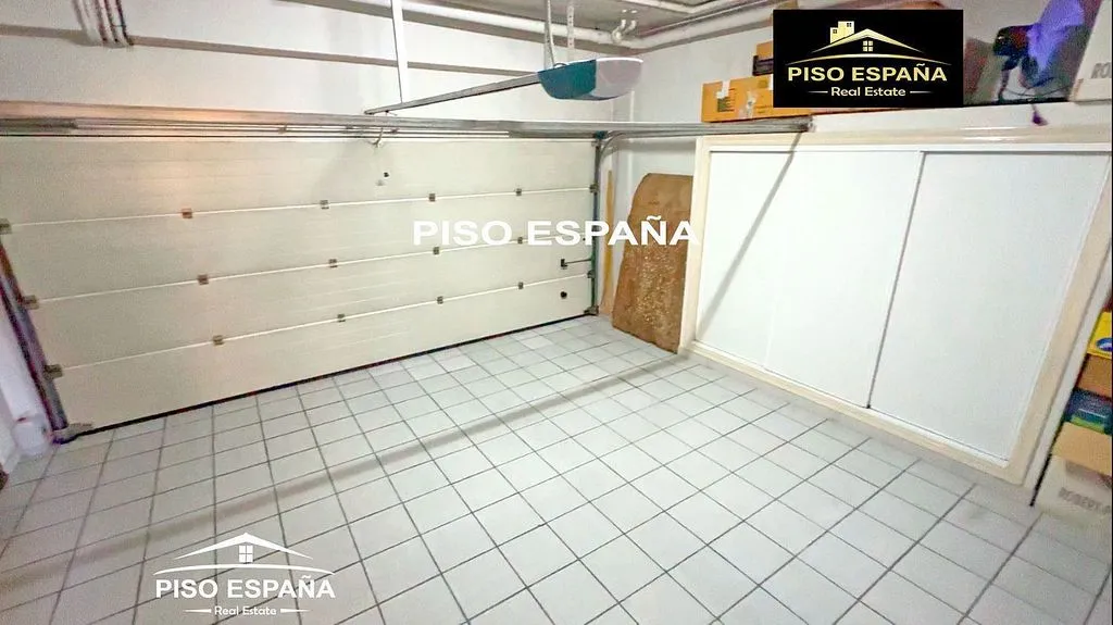 Garage - Terraced House with Pool in Cabo de las Huertas