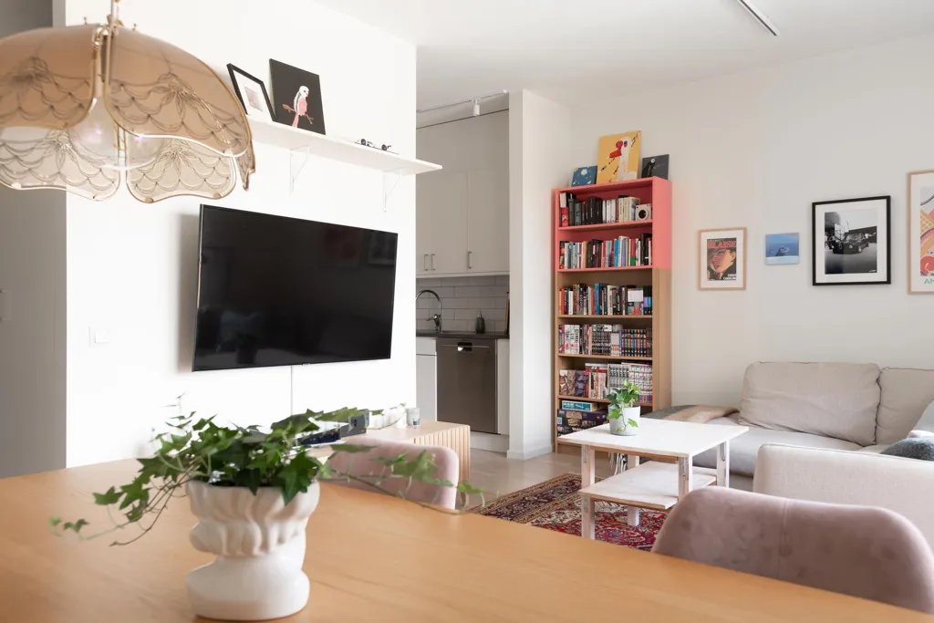 Living Room - Modern Flat with Balcony in Södra Ladugårdsängen