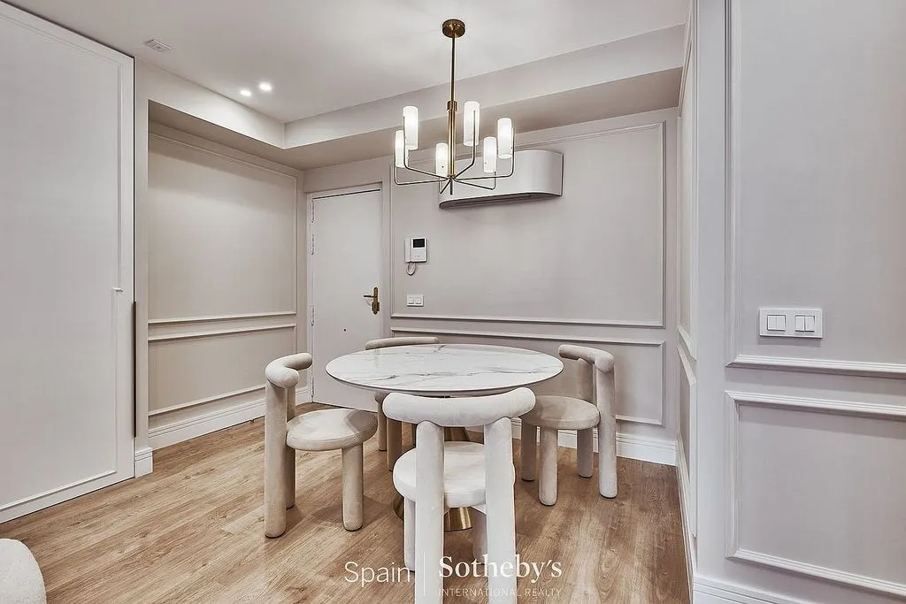 Salle à manger - 2-Bedroom Flat with Air Conditioning in Chueca