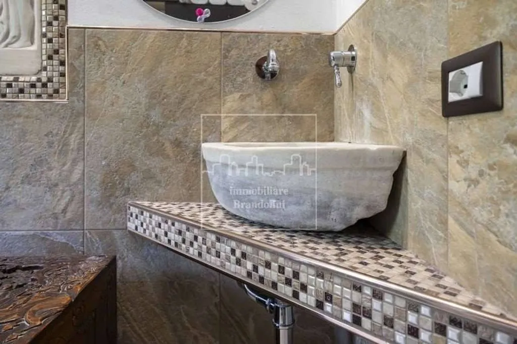 Bagni - Villa with Lake View in Gavirate