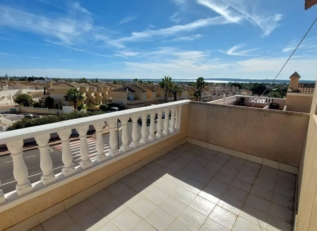 Rõdu - Duplex with Sea View in Rojales