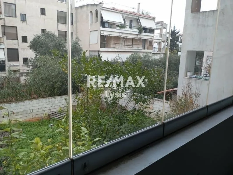 Pièces - Office Space with Garden View in Vironas Kareas