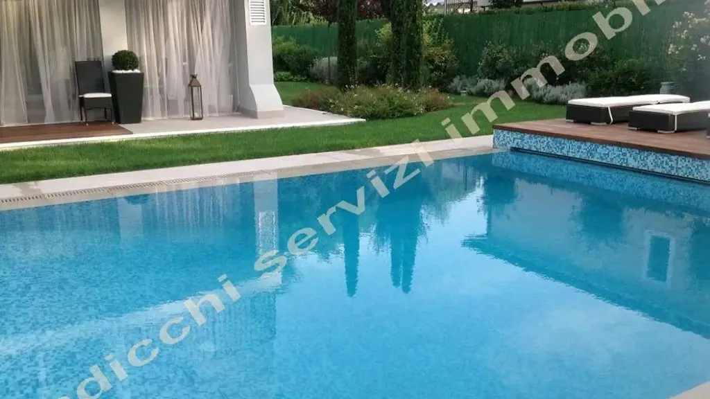 Piscine - Luxury Villa with Pool in Forte Dei Marmi