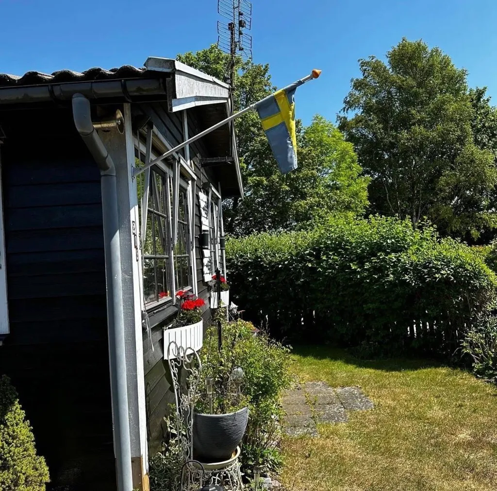 Välivaade - Cottage with Garden on West Coast