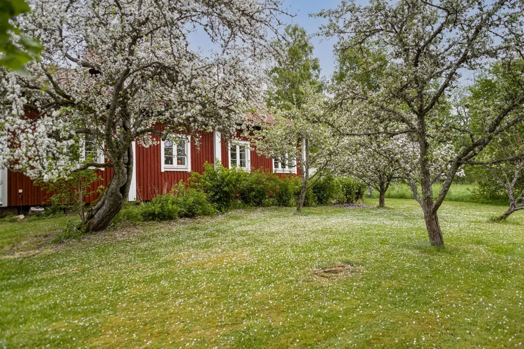 Jardin - Farm with Lake Access in Granviksnäset