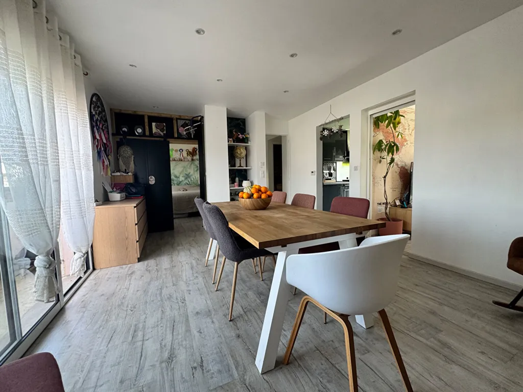 Salle à manger - Maison avec jardin dans un environnement calme à La Francheville