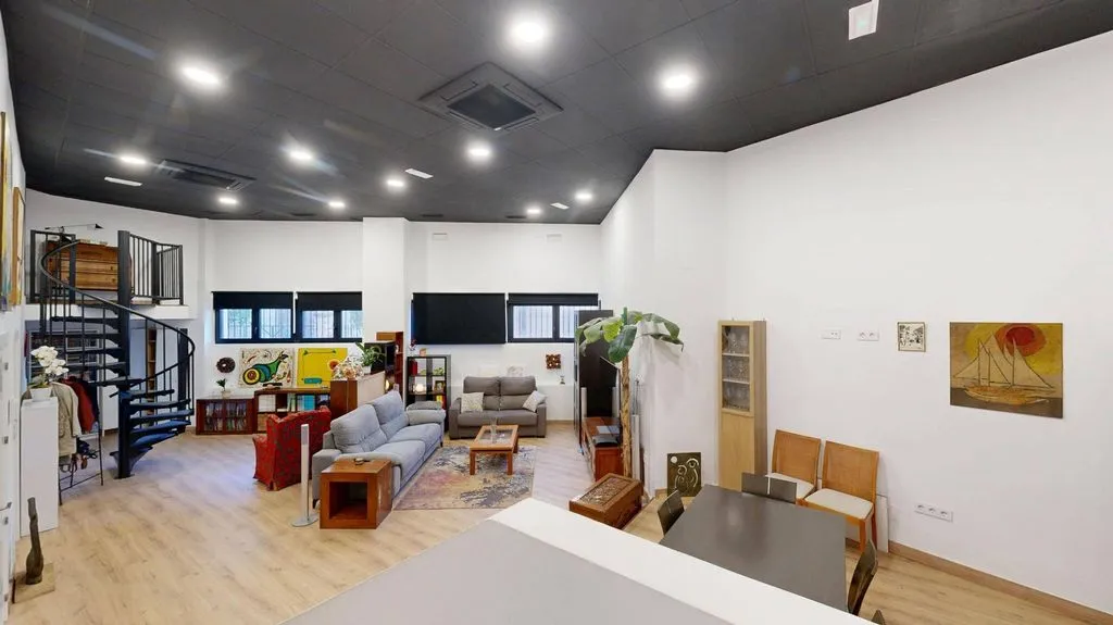 Séjour - Modern Loft with High Ceilings in Murcia