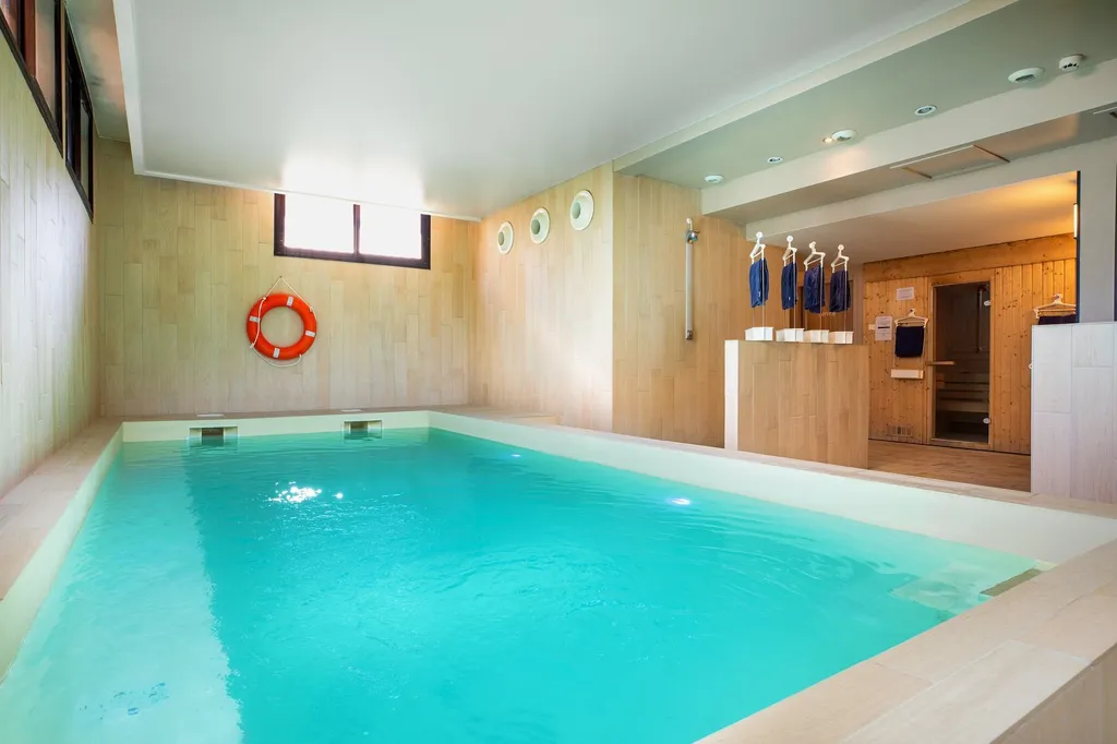 Piscina - Tourism Residence Apartment in Briançon