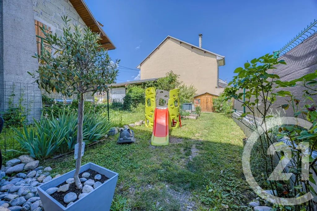 Jardin - Appartement 3 Pièces avec Jardin à Rumilly