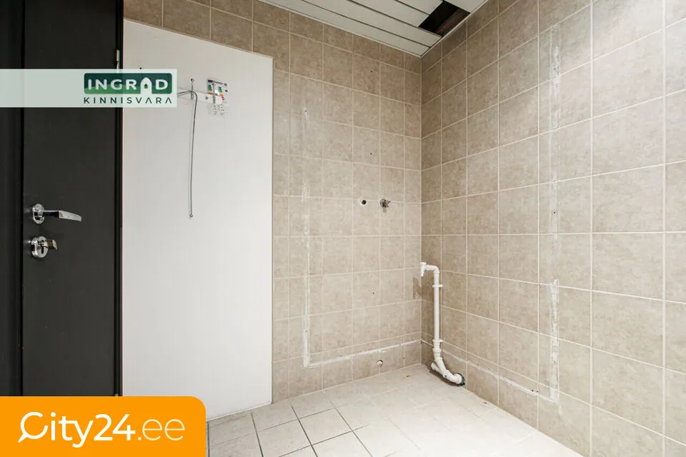 Salles de bain - Office Space with Panoramic View in Tallinn Centre