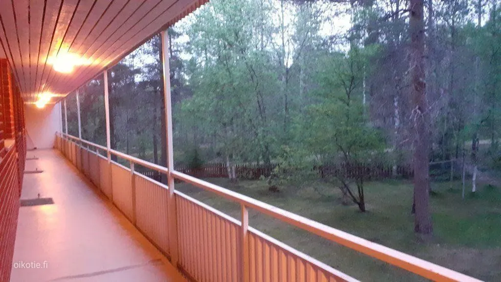Balcon - Retro-Styled Apartment with Balcony in Rovaniemi