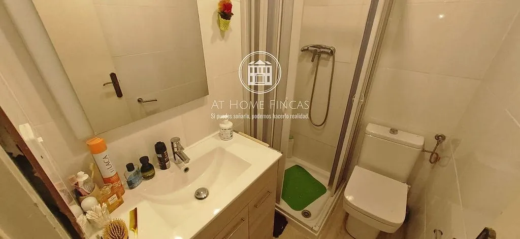 Salles de bain - Terraced House with Air Conditioning in Albinyana