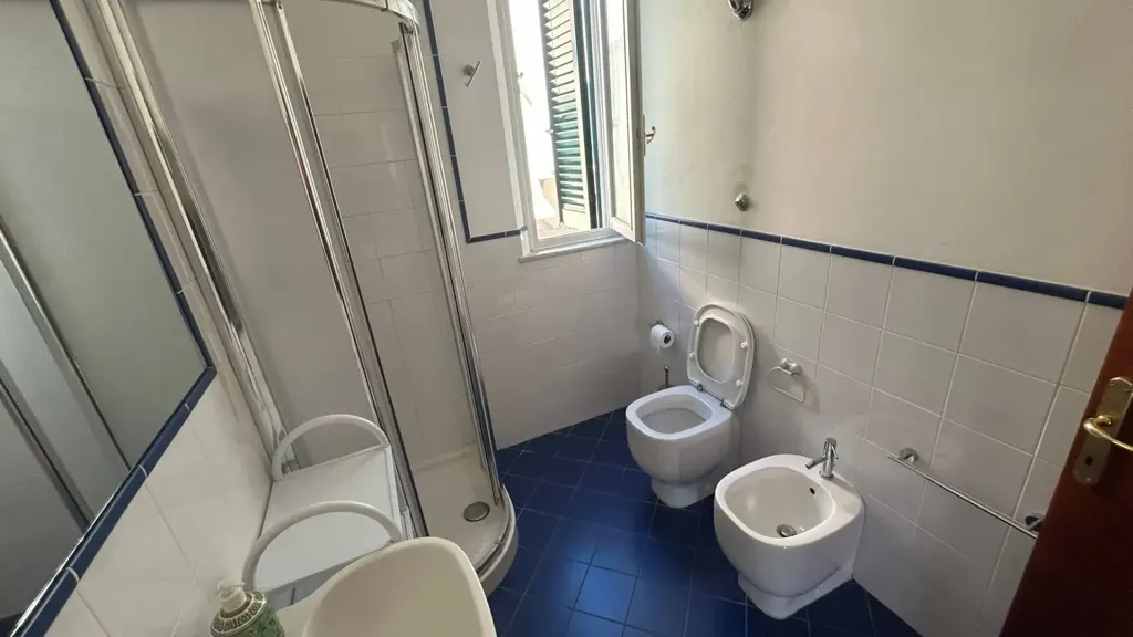 Bagni - Spacious Apartment with Balcony in Pontedera Centre