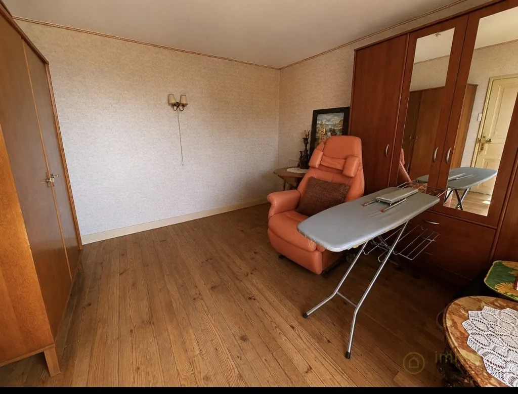 Camere da letto - House with Dependencies and Garden near Aubusson