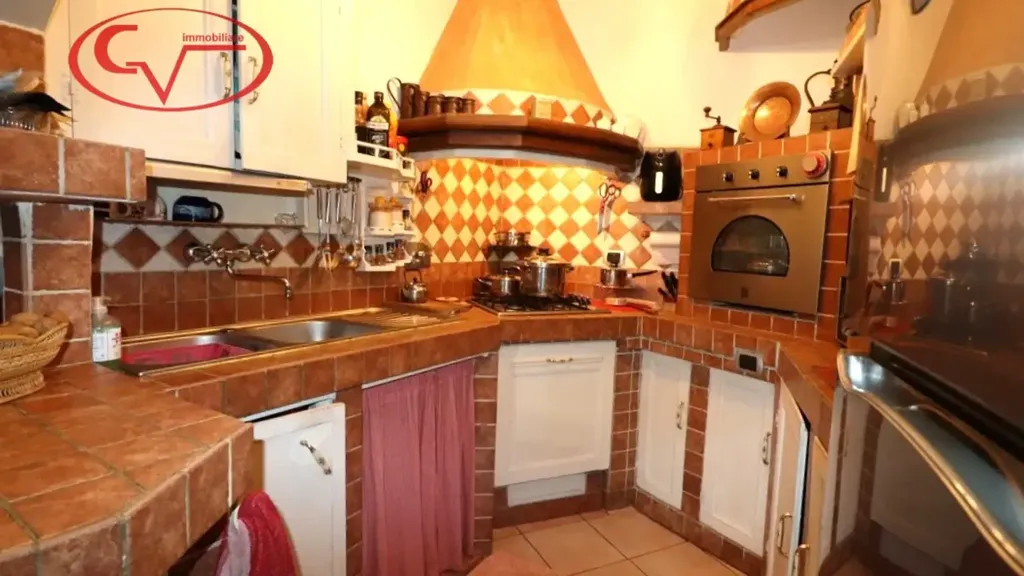 Kitchen - Terraced Villa with Garden in Montevarchi