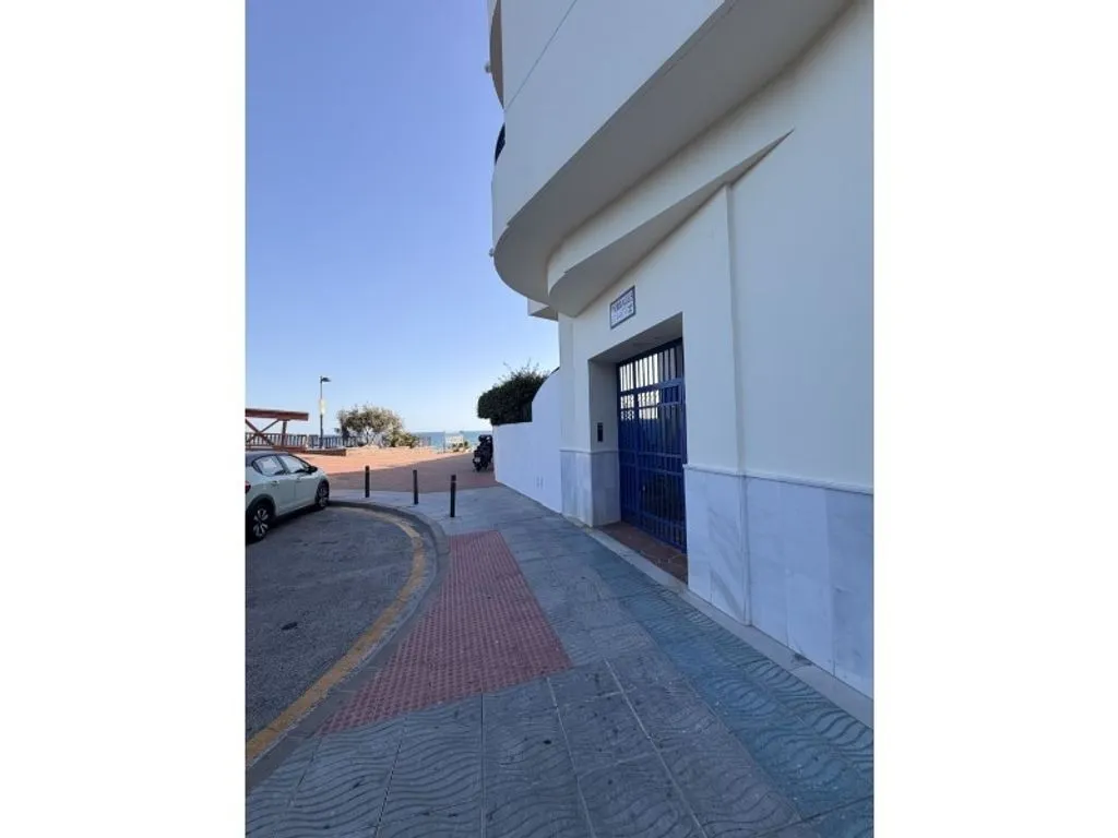 Välivaade - Luxury Flat with Seafront Views in Marbella