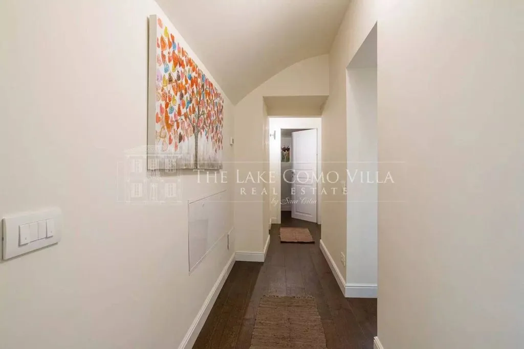 Entrée - Luxury Apartment with Private Garden in Menaggio