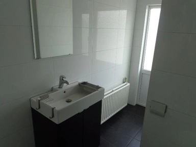 Vannitoad - Furnished Apartment with 6 Rooms in Eindhoven