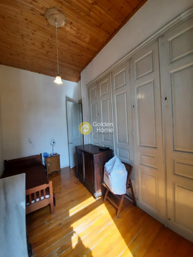 Chambres - Architectural Building with Garden in Patras Centre
