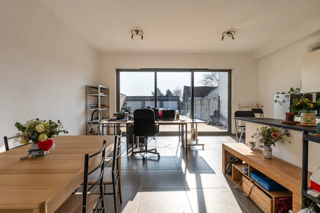 Bureau - Appartement en RDC avec Terrasse Sud à Sint-Laureins