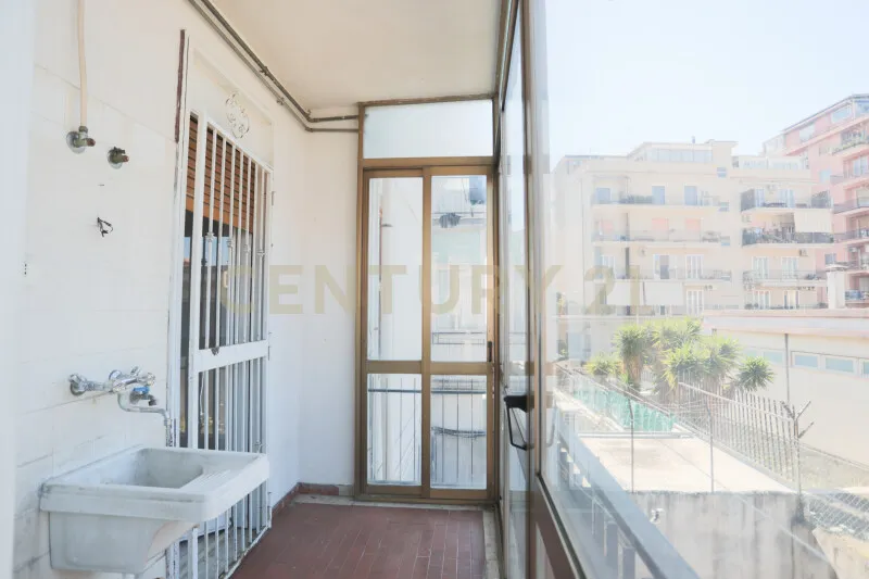 Balcon - Bright Apartment with Balcony in Catania