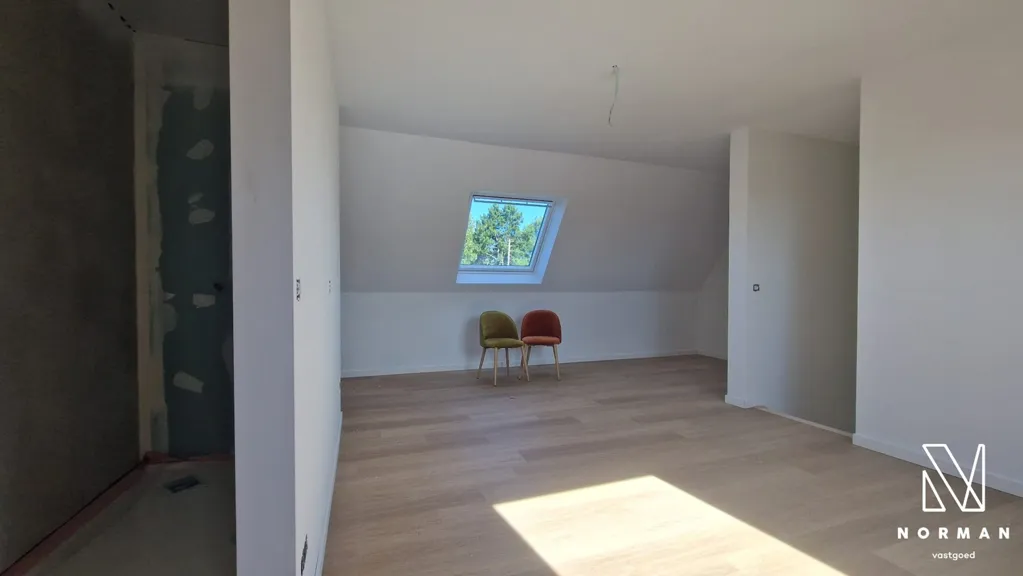 Toad - Contemporary House with Terrace in Harelbeke