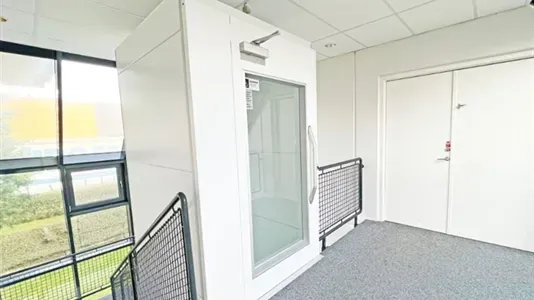 Esik - Office Space with Elevator in Viborg