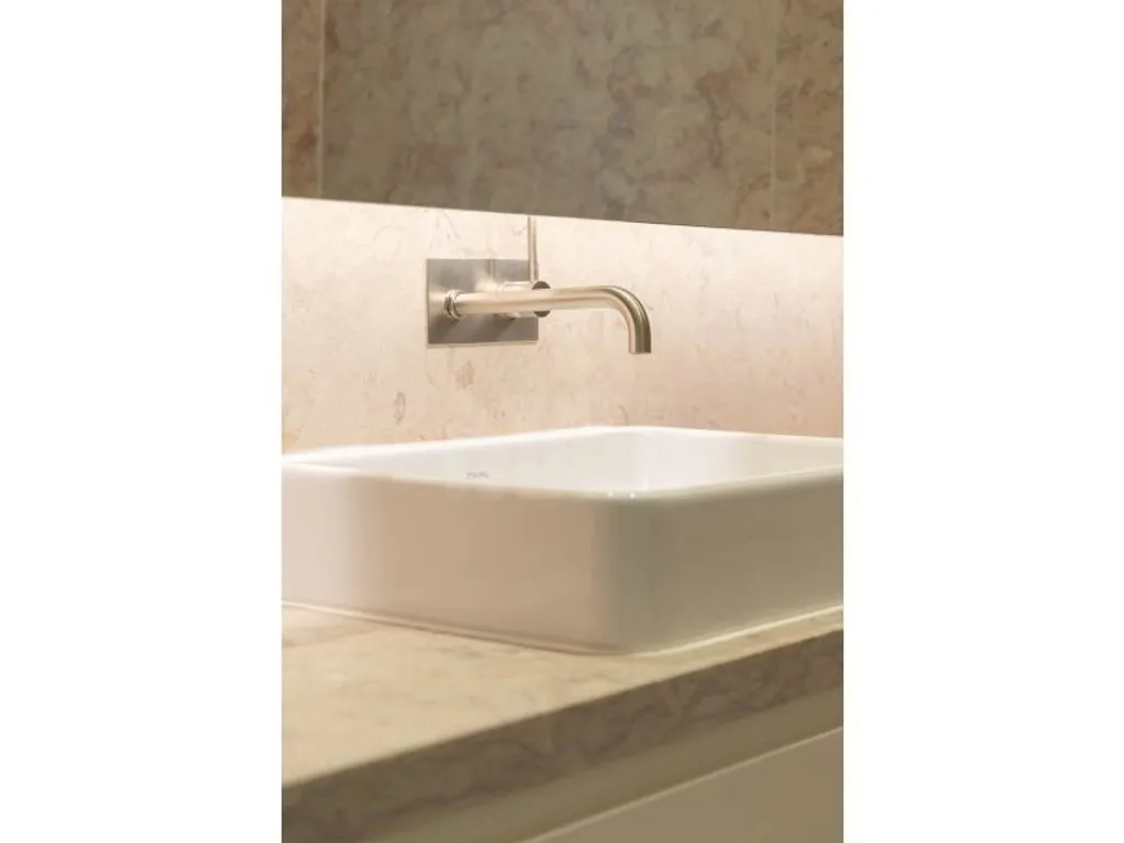 Vannitoad - Luxury Flat with Pool in Graca, Lisbon