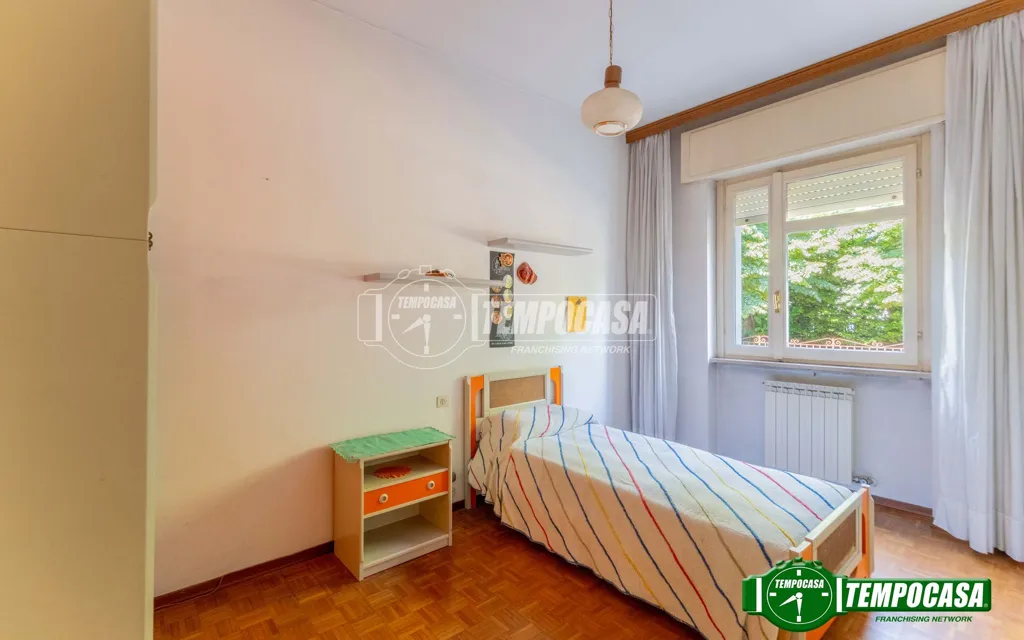 Chambres - Trilocale with Balcony in Mesero