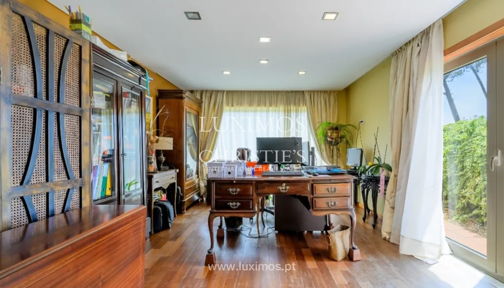 Studio - Villa with Pool and Garden in Esmoriz