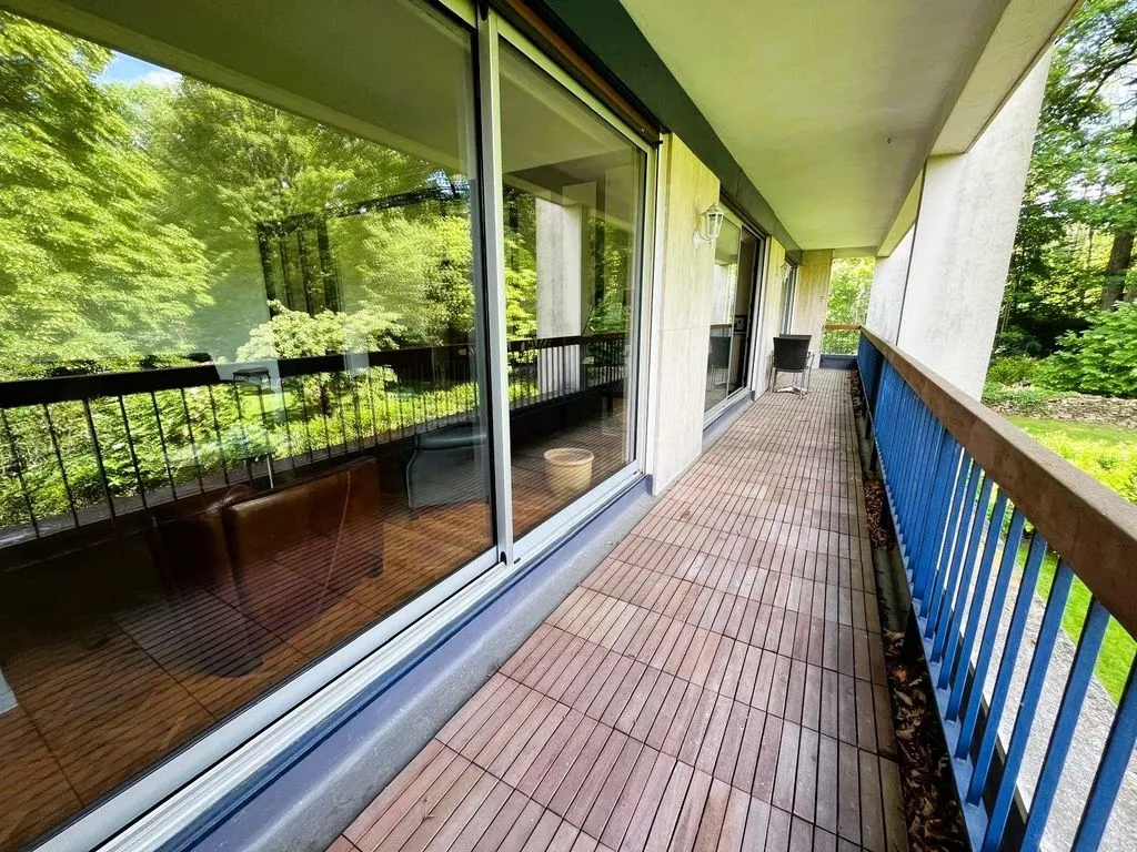 Rõdu - Luxury Flat with Balcony in Rueil-Malmaison