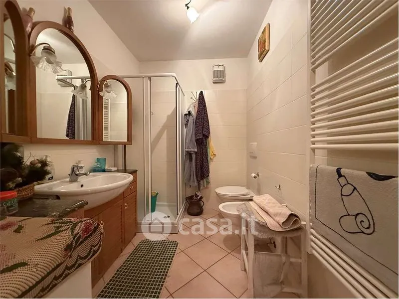 Bagni - Appartamento con vista montagna a Commezzadura