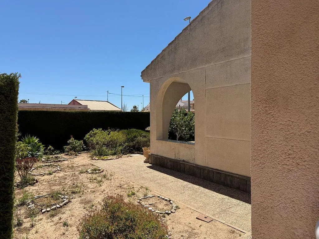 Aed - Chalet with Pool and Terrace in La Puebla