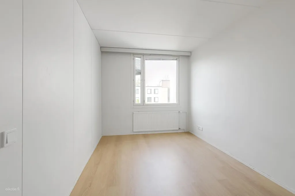 Toad - Spacious 2-Bed Flat with Balcony in Gammelbacka