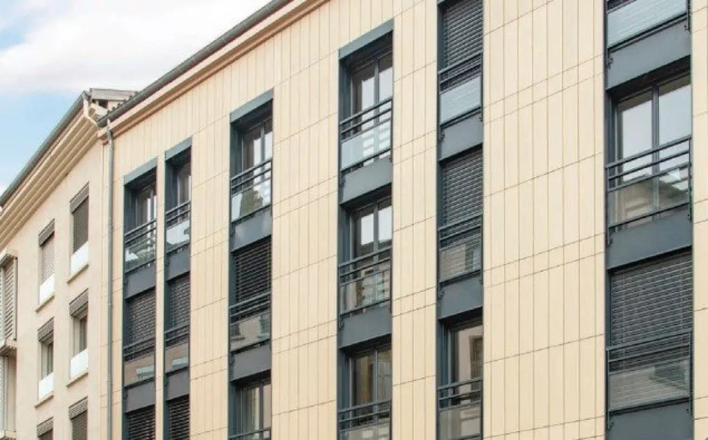 Extérieur - Studio Meublé avec Parking à Lyon 4