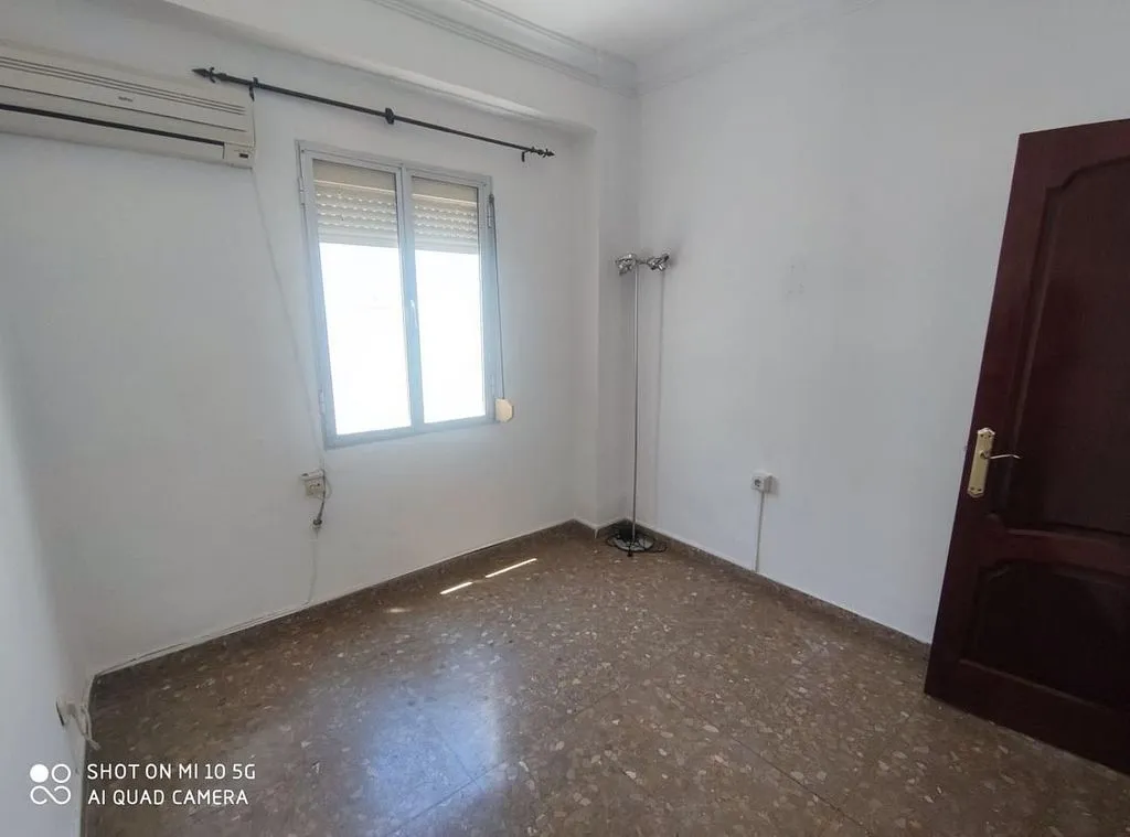 Pièces - Bright Apartment with Balcony in Nervión