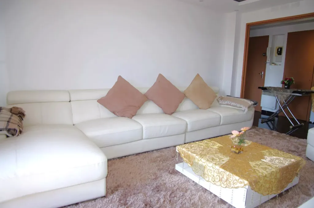 Soggiorno - Renovated Apartment with Balcony in Draguignan